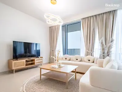 Elegant Fully Furnished 3BR + Assistant Room at Harbour Gate Tower | Creek Views