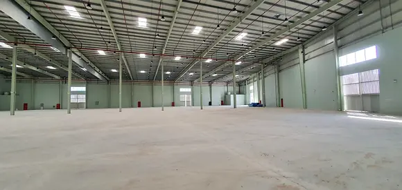 46500 Sqft Warehouse 3 Phasde Electrcity In Al Sajaa Sharjah