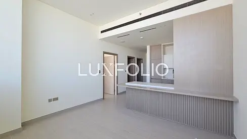 HIGH FLOOR | NEW BUILDING | SPACIOUS 1 BED