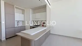 HIGH FLOOR | NEW BUILDING | SPACIOUS 1 BED