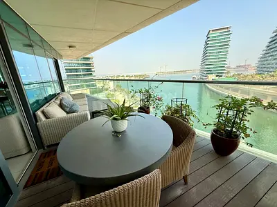 Full Sea View Unit, Owner Occupied, Family Home