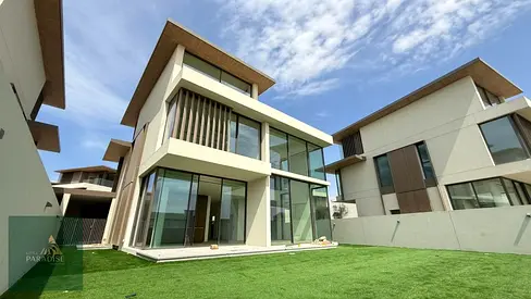 Exclusive price in Nad Al Sheba | 4bedrooms+study Room + Maids Room | Burj khalifa View