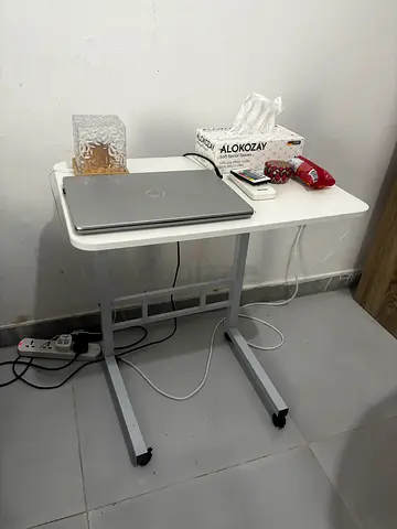 Small portable table