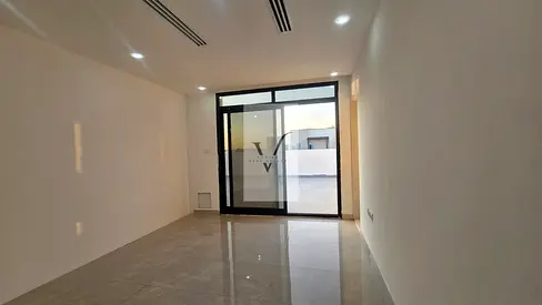 موقع مميز - اطلالة مفتوحة - موقف سيارة - بلكونة - اقساط مرنه