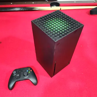 Microsoft Xbox Series X 1TB Console (Model : 1882) With Original Xbox Controller