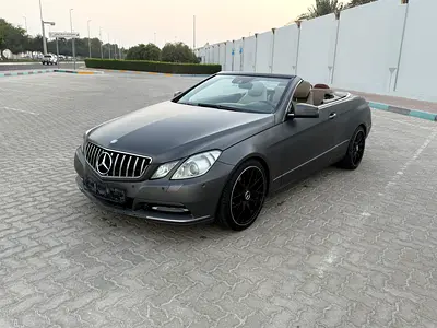 Urgent E250 model 2013 Gulf convertible full option very clean