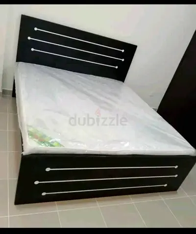 Modern Black Bed Frame with Mattress