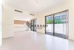Single Row | Prime Location | Bright | Rented