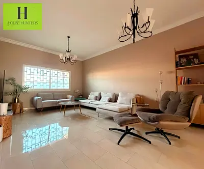 Luxurious 3BR Villa Al Fisht Cornish