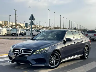 Mercedes E300 GCC full option accident free excellent condition