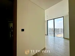 2BR Apartment | Crest Grande | Balcony | Downtown &amp; Water View