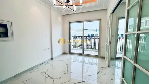 Best Layout|Fitted Kitchen|Call Now