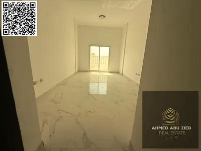 أكبر غرفة وصالة للإيجار السنوي مع بلكونة  في عجمان – المويهات 3  بناية جديدة أول ساكن قريبه من جميع الخدمات