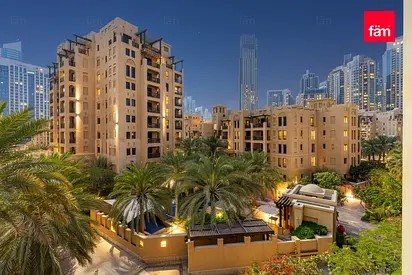 Upgraded | Furnished | Bright | High Floor