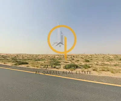 أرض سكنية للبيع في المطرق الشارقة | تملك حر للعرب | تصريح فيلا أرضي + 2 | موقع مميز قرب الحديقة