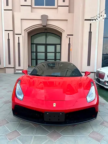 2017y Ferrari 488 GTB, Vely Low Km 11,000km