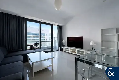 1 Bedroom | Excellent Location | Marina View