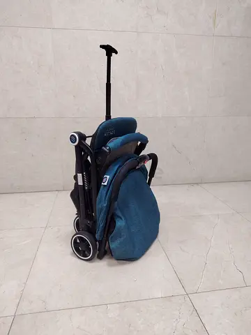 Travel stroller