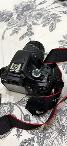 Canon camera 1100HD new