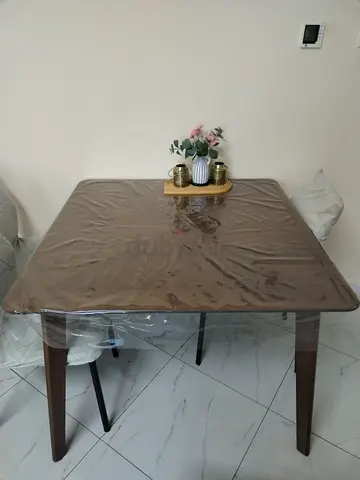 Homes r us dining table
