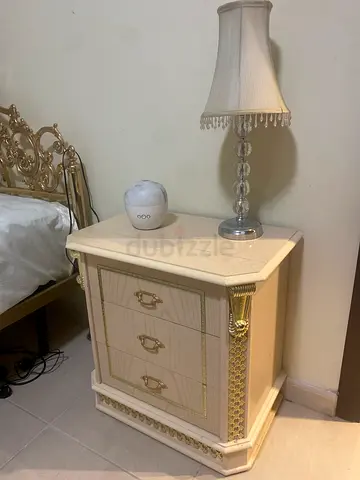 Elegant Nightstand with Lamp