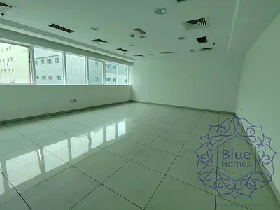 980 SQFT CHILLER FREE OFFICE IN 152k