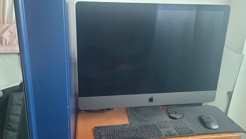 iMac Pro (You do not want to miss this deal)