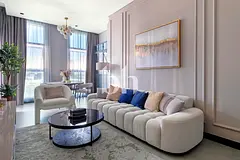 Tastefully Furnished | Upgraded | Flexible Cheques