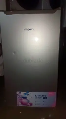 Impe Refrigerador - Compact Design for Freshness