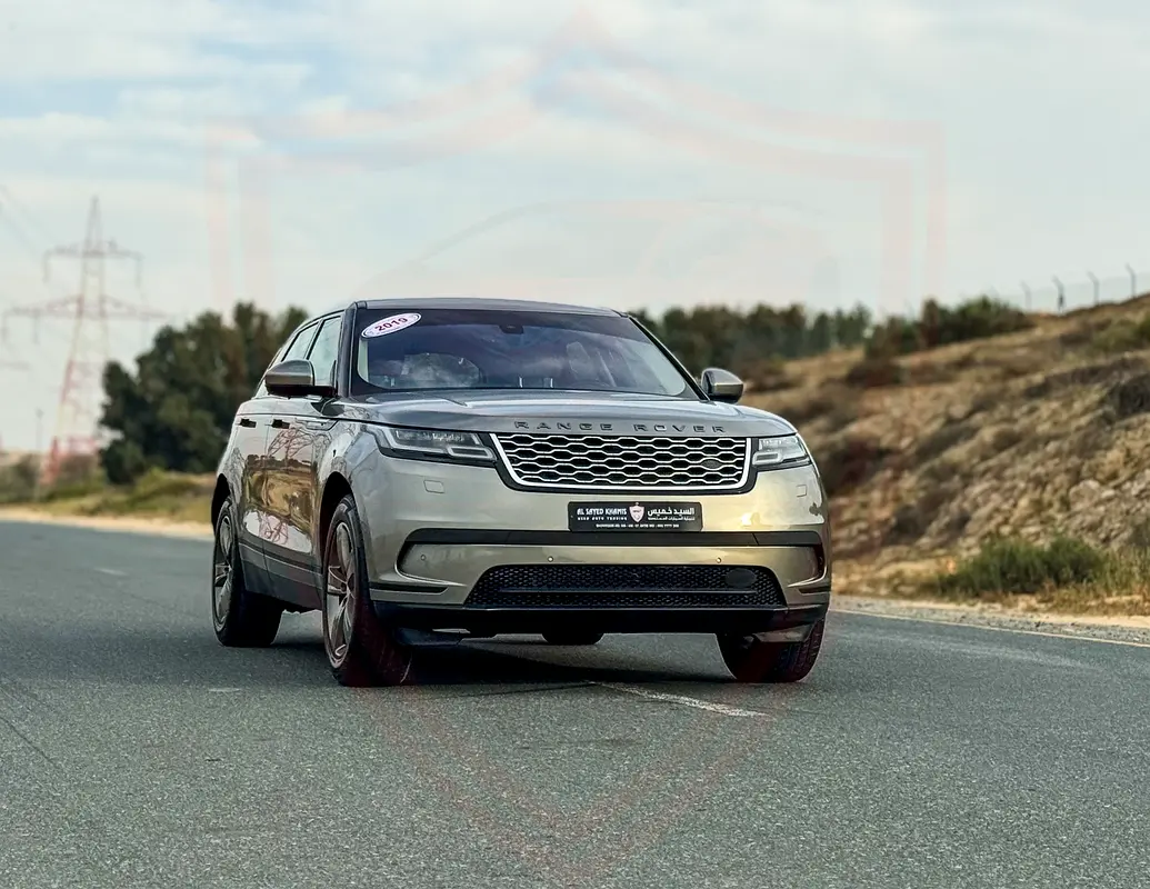 Land Rover Range Rover Velar 2019 — photo 1 of 20
