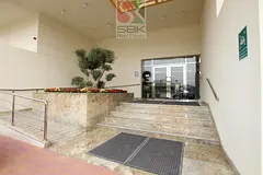 One Month Rent Free-Spacious 1 BR — 3