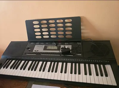 MEDELLI keyboard with stand