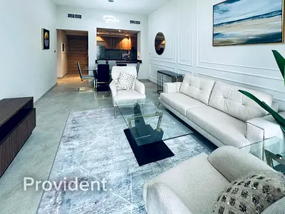 Modern Living | Furnished | With Study