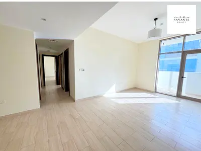 BRAND NEW BUILDING | SPACIOUS APT | VACANT ON TRANSFER