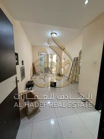 للإيجار السنوي في الشارقة – منطقة التعاون  فرصة مميزة للسكن في واحدة من أكثر المناطق الحيوية والمطلوبة في الشارقة، حيث تتميز منطقة التعاون بقربها من ك
