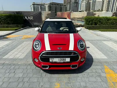 GCC VERY CLEAN LADY DRIVEN