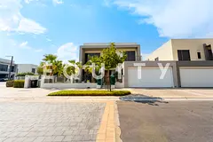 End Plot | Green Belt | Large Layout | Must See