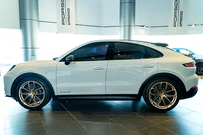 2024 Porsche CAYENNE 照片 6