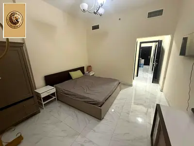 للإيجار الشهري المفروش بعجمان  📍 الموقع: الراشدية 3 قريب جداً من كورنيش عجمان وقريب من جميع الخدمات.  🔹 تفاصيل الشقة:  غرفة وصالة مفروشة