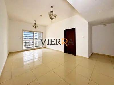 Spacious Unit I Well Maintained I Ready to Move In