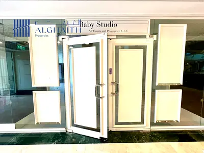 NO COMMISSION - Shop for RENT -