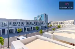 Fully Furnished 3 Bedrooms + Maid | Marbella 2