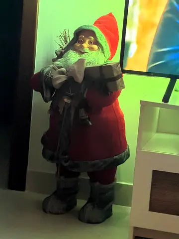 Vintage Santa Claus Figurine.