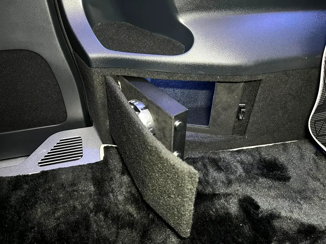 Mercedes-Benz V-Class 2026