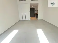 Ready to move-studio- poll gym parking