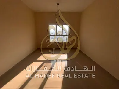 عيش الراحة في قلب الشارقة! شقتك بانتظارك في أبو شغارة! غرفتين وصالة بمساحة مريحة وتوزيع مثالي.