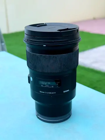 Sigma 50mm f/1.4 DG E-Mount