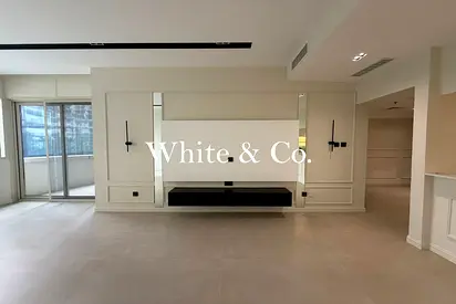 Fully Upgraded | Modern| near Metro