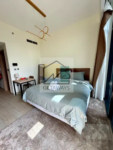 ZERO COMISSION | Spacious Studio | Boulevard View | All Bills Included