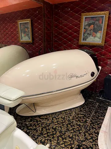 Spa Capsule / Slimming Pod with Vibration and Heat – Excellent Condition